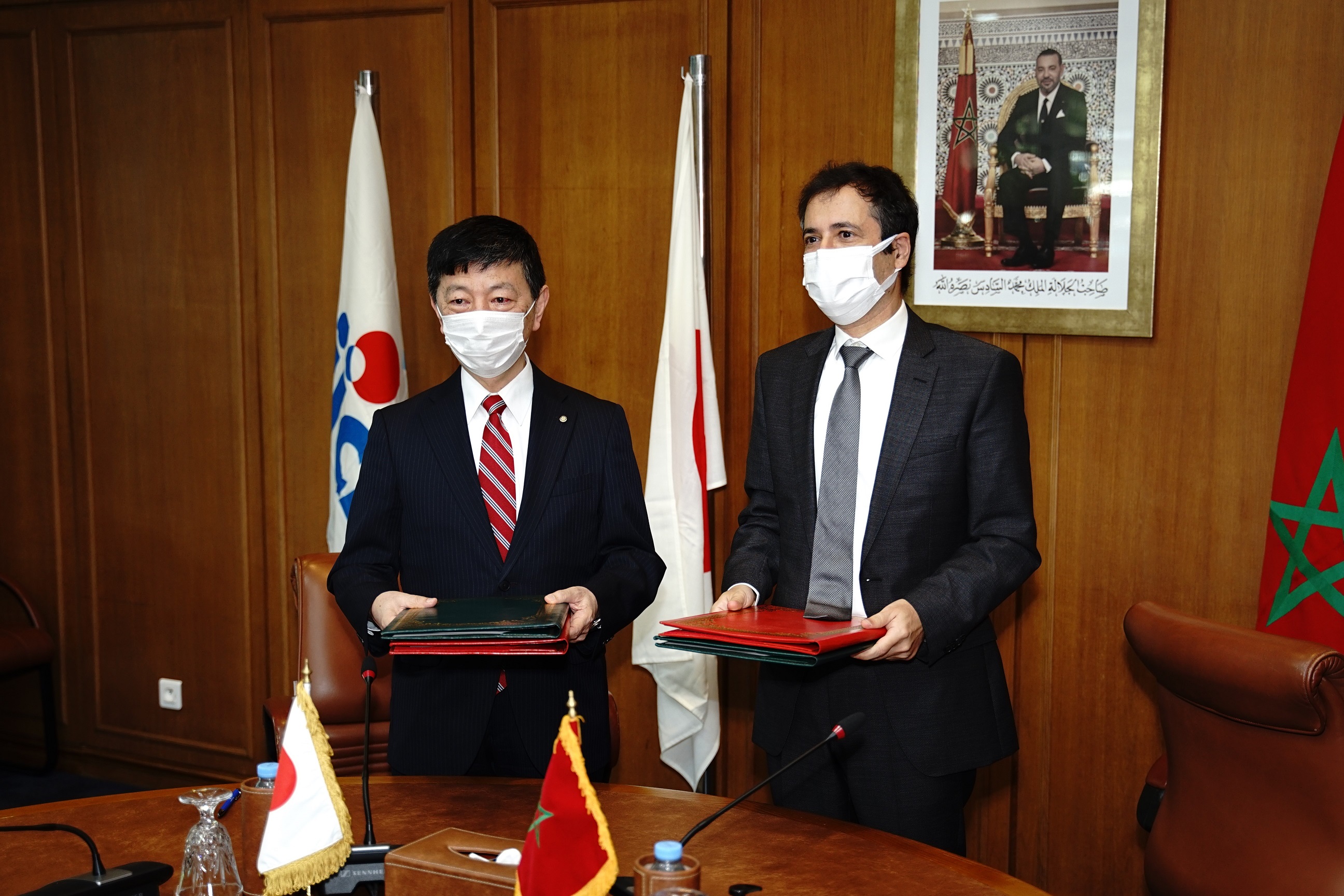 Signature d’un Echange de Notes pour le Prêt en USD sous forme d’appui budgétaire en réponse à la crise provoquée par la pandémie de la Covid-19 _02/12/2020